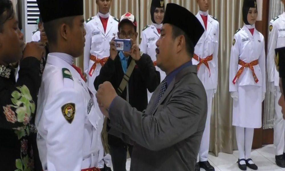 Bupati Bungo Kukuhkan 68 Anggota Paskibraka 2019