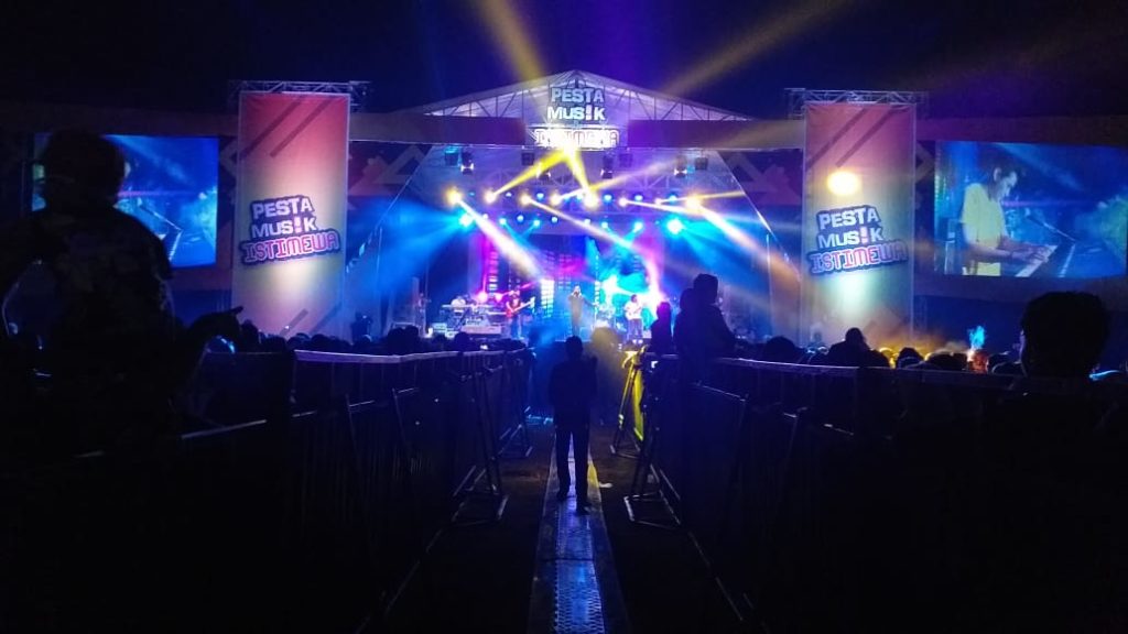 Konser