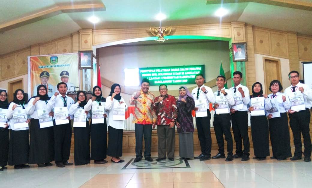WhatsApp Image 2019-10-24 at 16.41.42 (1) Wabup Hilal Tutup Pelatihan Dasar Calon Pegawai Negeri Sipil