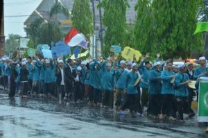 WhatsApp Image 2019-10-30 at 11.56.51 Meski Diguyur Hujan, Pawai Hari Santri Nasional di Batanghari Berlangsung Meriah