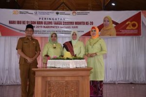 IMG-20191211-WA0007 Peringatan Hari Ibu ke-91 dan HUT DWP ke-20 Tahun 2019 Meriah