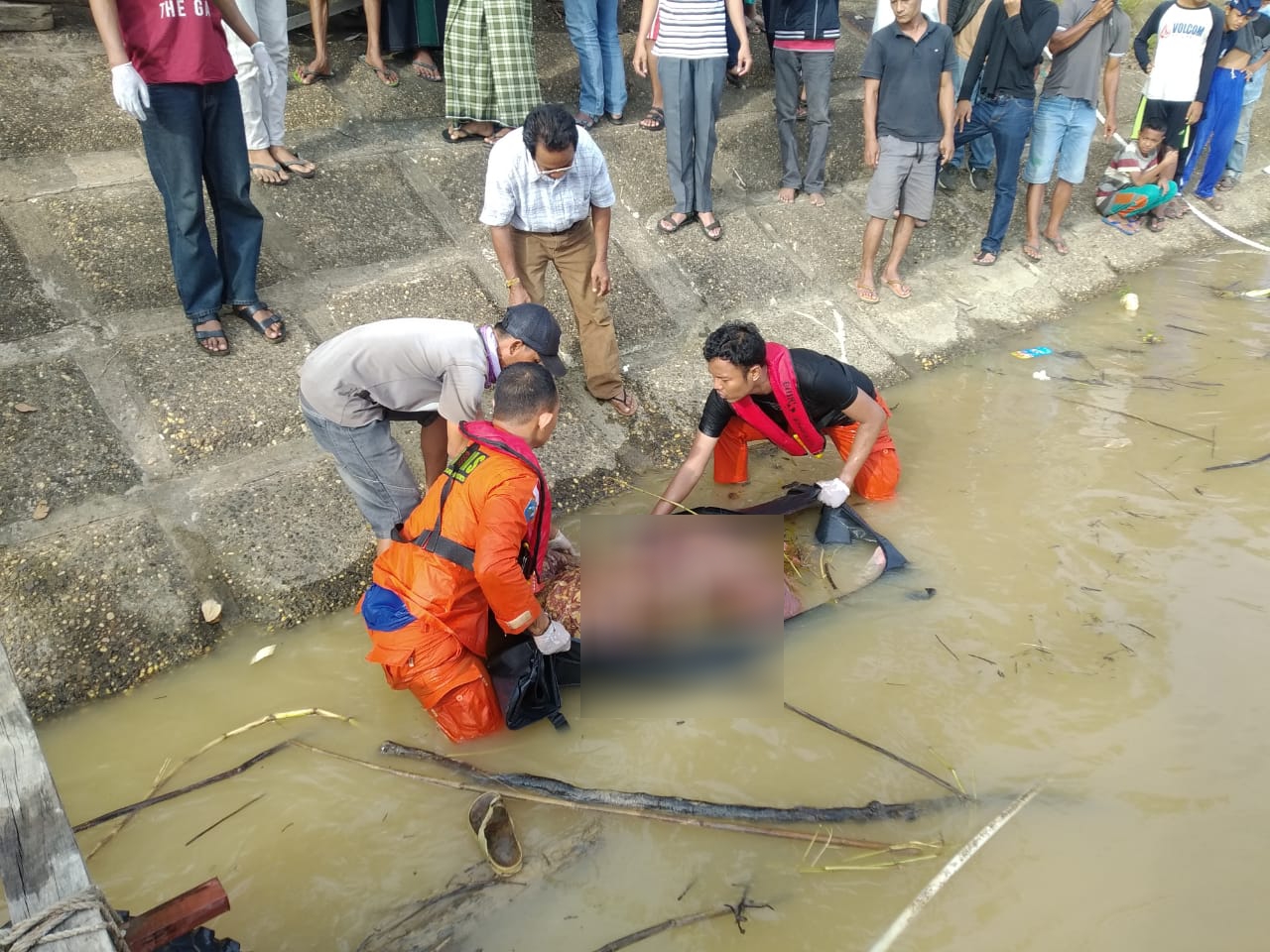 Warga Sebrang Kota Jambi Dihebohkan Penemuan Mayat Mengapung Di Sungai Batanghari