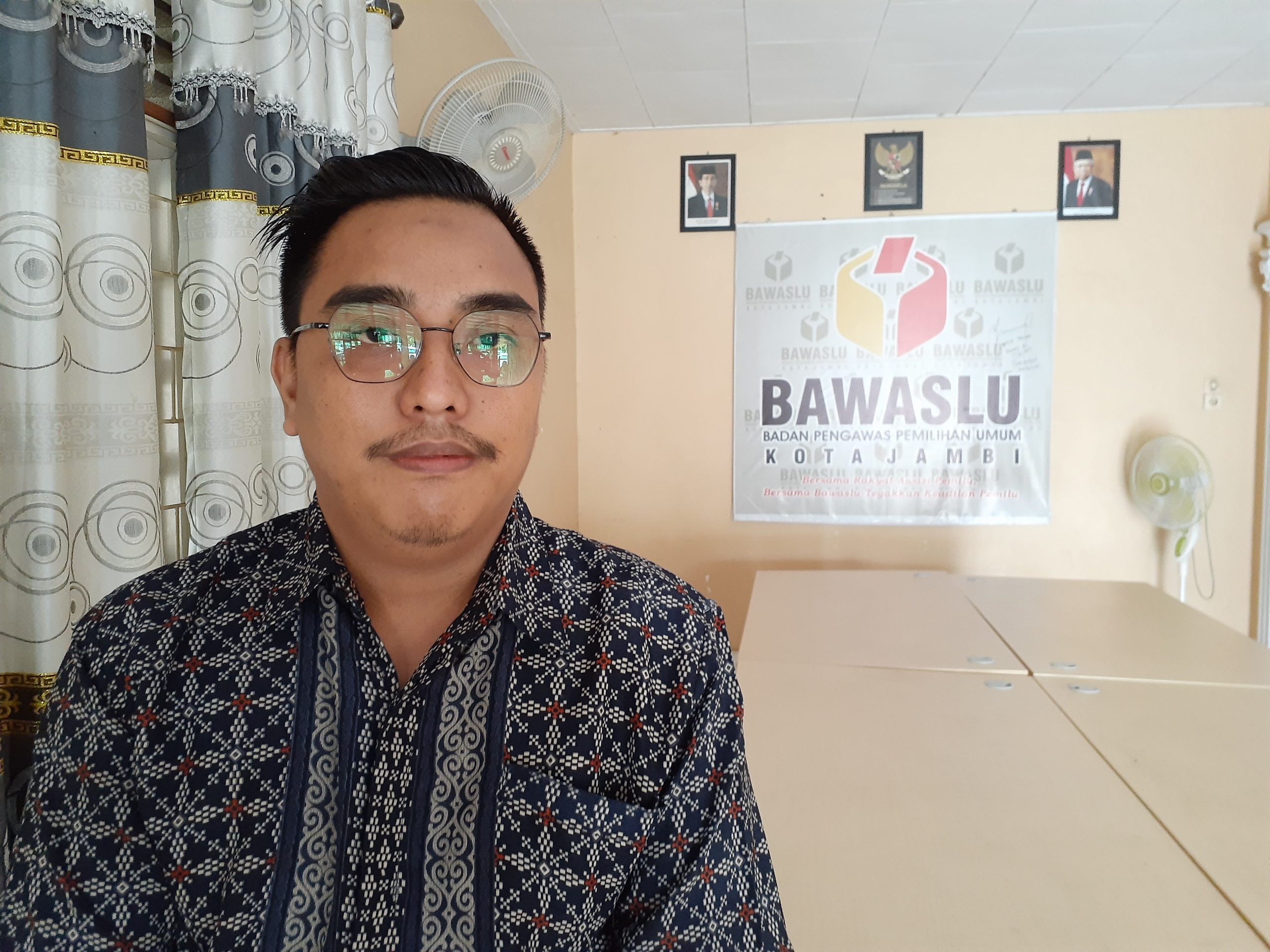 Alasan Tak Subtansial, M. Eriton Lapor ke Bawaslu Kota Jambi