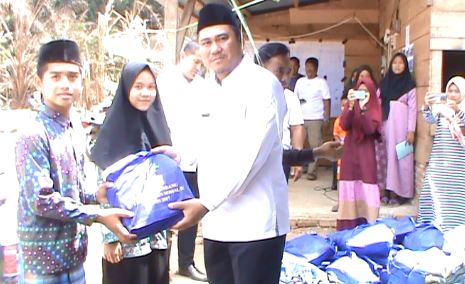 Tinjau Lokasi Kebakaran, Bupati Beri Bantuan untuk Ponpres Tahfiz Quran