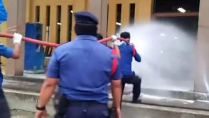 Bupati Bungo, H Mashuri Lakukan Penyemprotan Disinfektan Cegah Penyebaran Covid-19