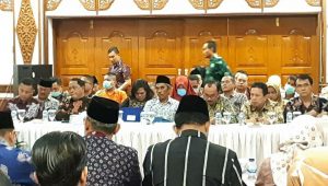 WhatsApp Image 2020-03-20 at 13.47.22(1) Wabup Syahlan Tebo Hadiri Rakor Komunikasi Penanganan Covid-19