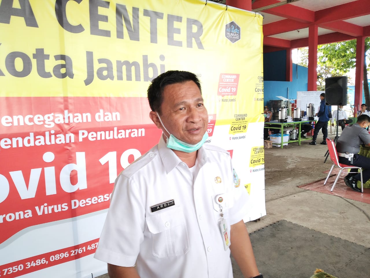 Pemkot Jambi Semprotkan Desinfektan Dirumah Pasien 01 Covid-19