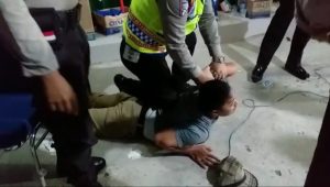 JI,Warga Legok Kota Jambi Diamankan Petugas Di Posko Covid-19