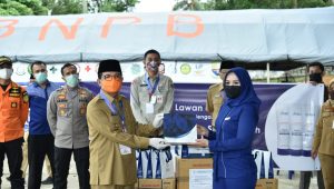 IMG-20200505-WA0041 Gubernur Jambi Apresiasi Bantuan 1000 Handsanitizer