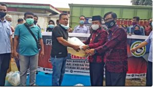 20200611_122754 H.Al Haris Salurkan Bantuan 140 Ribu Benih Ikan