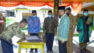 IMG-20200810-WA0022 Bupati Syahirsah Lantik Mulawarmansyah Menjadi Penjabat Sekda Batanghari
