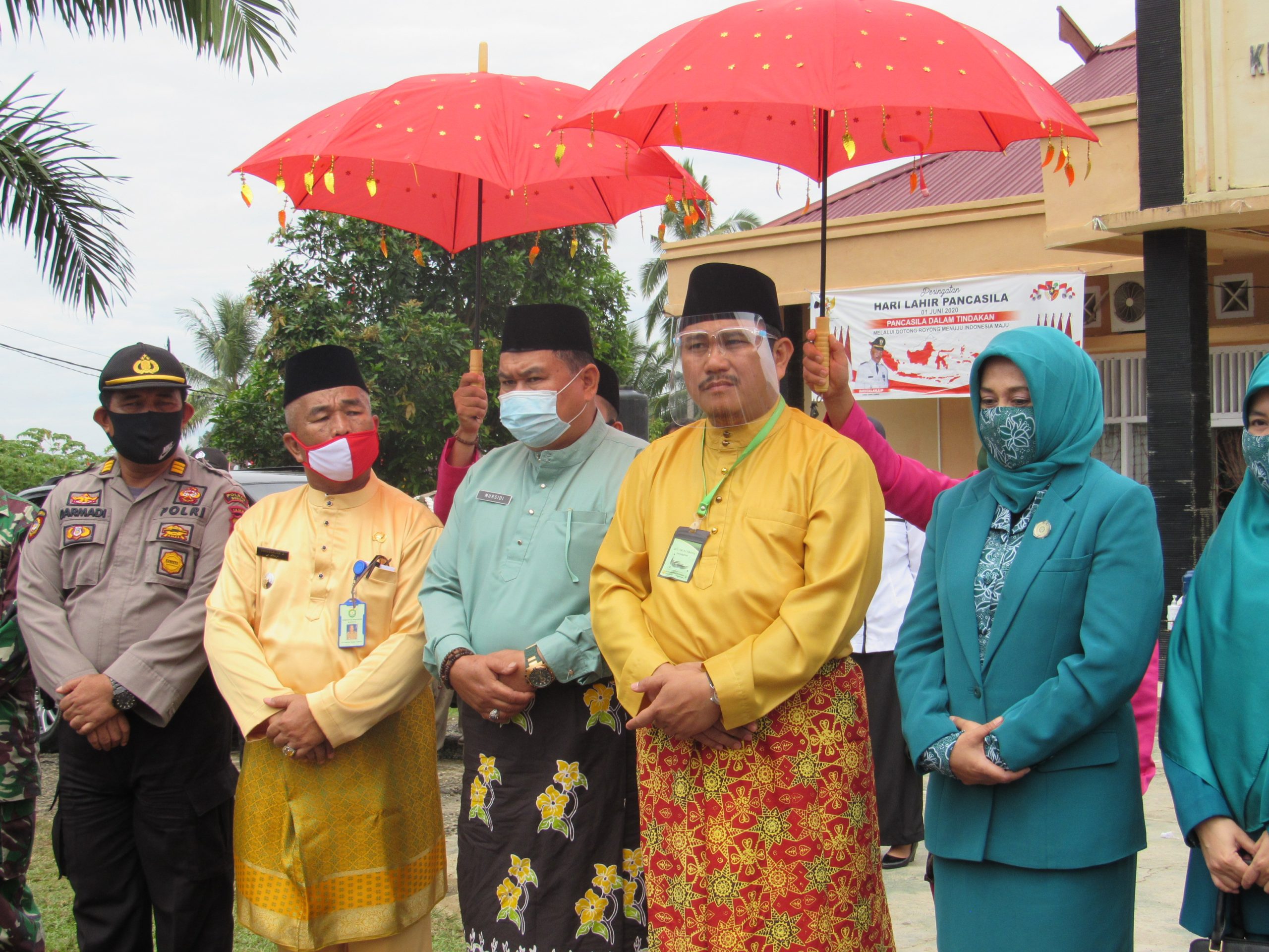 Bupati H Mashuri Saksikan Pengukuhan Gelar Adat 4 Datuk Rio di Kecamatan Tanah Tumbuh