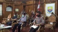 1 Pjs Gubernur Ikuti Rapat Antisipasi Penyebaran Covid-19