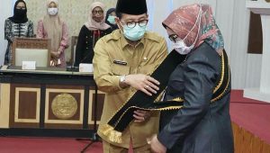 Kukuhkan Bunda PAUD, Gubernur Titipkan Program Penanggulangan Stunting Kukuhkan Bunda PAUD, Gubernur Titipkan Program Penanggulangan Stunting