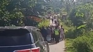IMG-20201121-WA0037 Arogan, Hamas Dihadang dengan Kayu dan Batu di Tanah Tumbuh