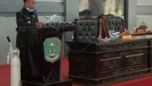 Bernafas Dengan Bantuan Tabung Oksigen, Plt Bupati Merangin Ikuti Rapat Paripurna