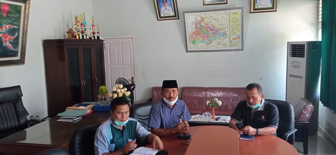 Tim Gugus Tugas Penanganan Covid 19 Kabupaten Bungo saat jumpa pers bersama awak media