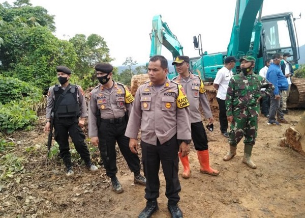 PETI Gunakan Alat Berat di Dusun Batu Kerbau Akhirnya Dapat Dikeluarkan