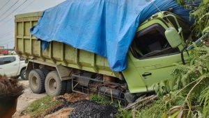 kecelakaan bungo. LK Akibat Pengemudi Kurang Hati-Hati, Inilah Yang Terjadi