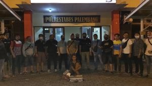 Bengis Saat Beraksi, Meringis Saat di Pelor