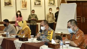 penjabat gubernur PSU Pj. Gubernur Jambi Sinergikan Seluruh Pemangku Kepentingan Siapkan PSU