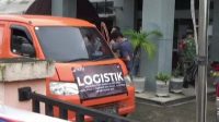 VIDEO BERITA.wmv_snapshot_01.17.841 Dua ribu Surat Suara PSU Tiba di KPU Batanghari