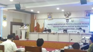 pj-gubernur Pj Gubernur Jambi Mengadakan Rapat Penyelesaian Batas Daerah