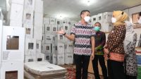 pj-gubernur-tinjau-kesiapan-logistik Gubernur Jambi Tinjau Kesiapan Logistik KPU Tanjabtim dan Muaro Jambi