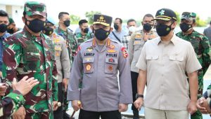 WhatsApp Image 2021-06-27 at 13.22.56 Kapolri, Panglima TNI dan Menkes Tinjau Rusun Nagrak dan PPKM di Semper Barat