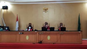 foto-sidang Racuni Mertua Hingga Tewas, Dewi Asmara Terancam Hukuman Mati