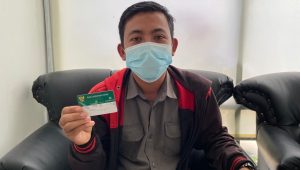Husni Rasakan Manfaat Nyata Program JKN - KIS dari Keluarganya