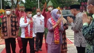 lampukuning_id-merangin H. Mashuri dan Istri Sambut Kunker Gubernur Jambi
