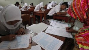 sekolah gratis ilustrasi