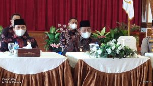 wakil-gubernur-jambi Wagub Abdullah Sani Ikuti Pray From Home secara Virtual
