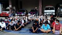 foto patok besi