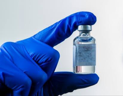 foto vaksin ilustras