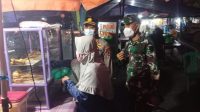 lampukuning_id_kapolres-bungo Kapolres Bungo Didampingi Dandim 0416/Bute Pimpin Ops Yustisi, Ajak PKL ikuti Vaksinasi