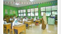 IMG_20210924_173707 Ribuan Sekolah Kluster Corona?, Ini Penjelasan Maxi Rein Rondonuwu