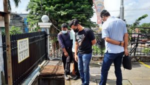 Komisi III Temukan Limbah Akhir JPM Trona Dibuang ke Drainase, DLH Akan Uji Laboratorium 