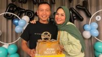 foto orangtua ayu ting ting