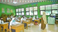 foto siswa belajar