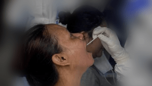 foto-tes-swab Update Corona RI 27 September: Sebaran 1.390 Kasus Covid-19
