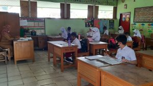 foto-siswa-ptm PTM Hari Pertama, Seluruh Siswa Taati Prokes