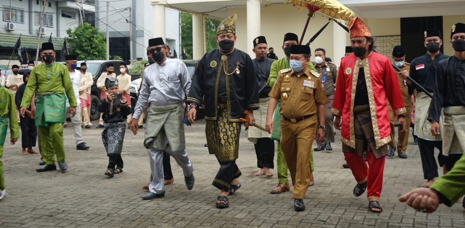 foto gubernur jambi 1