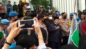 foto-gubernur-jambi Gubernur Jambi Al Haris Temui Mahasiswa