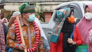 foto-gubernur-jambi Pulang Kampung, Al Haris Disambut Adat dan Tradisi Khas Jangkat