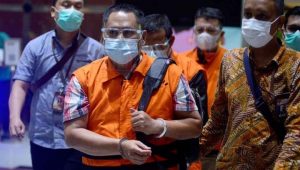 foto-terdakwa Terdakwa Kasus Suap Pengesahan RAPBD Jambi 2017-2018 Dipindahkan Ke Lapas IIA Jambi
