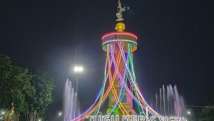 foto-tugu-keris Tak Ada Malam Perayaan Tahun Baru