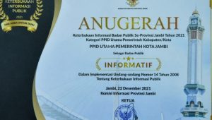 Diskominfo Bawa Kota Jambi Raih Penghargaan Badan Publik Informatif
