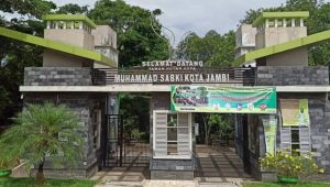 Aplikasi Peduli Lindungi Mulai Diterapkan di Area Publik